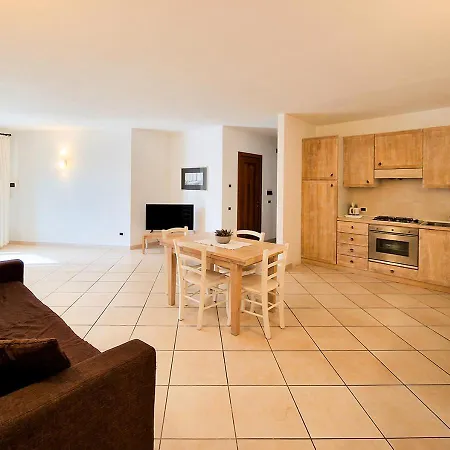 Apartment Leberides *