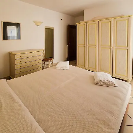 Leberides Apartamento *